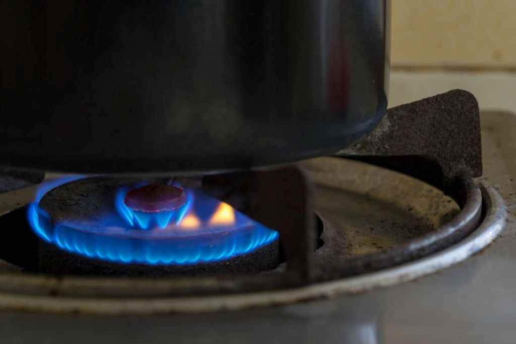 kenapa kompor gas apinya kecil