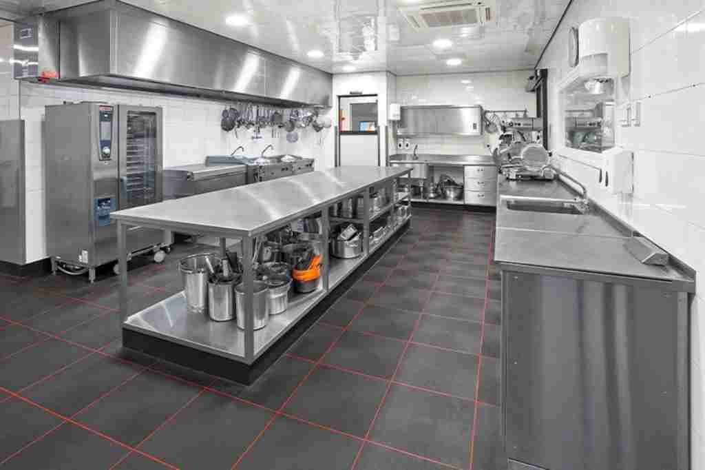 dapur tradisional dan dapur modern