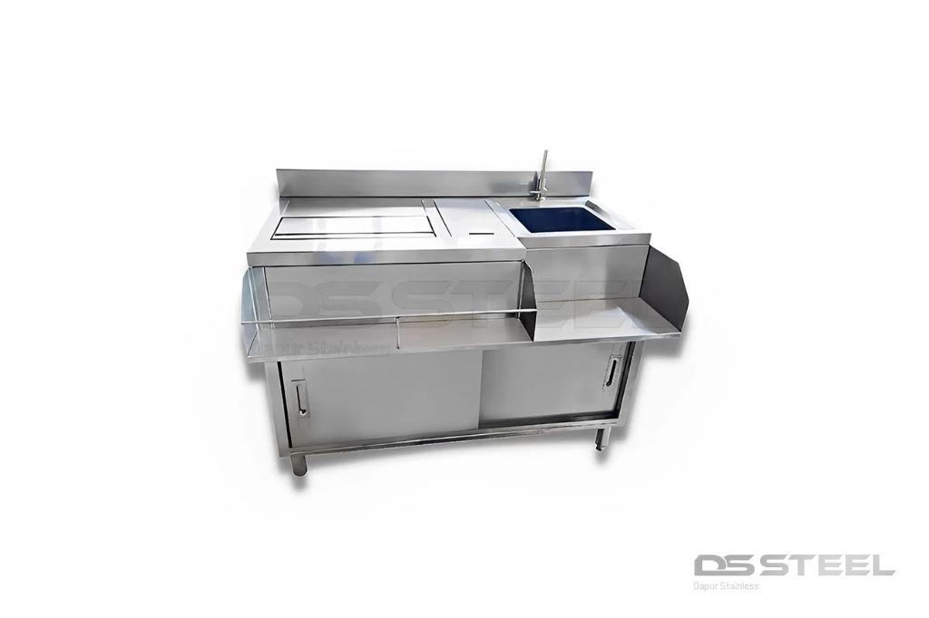 cocktail station with cabinet