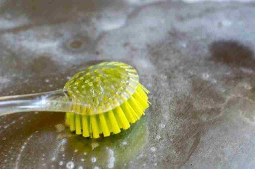 pembersih meja dapur